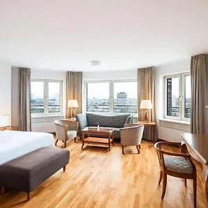 Hotel Lindner Frankfurt Main Plaza, Part Of Jdv By Hyatt, Francoforte sul Meno